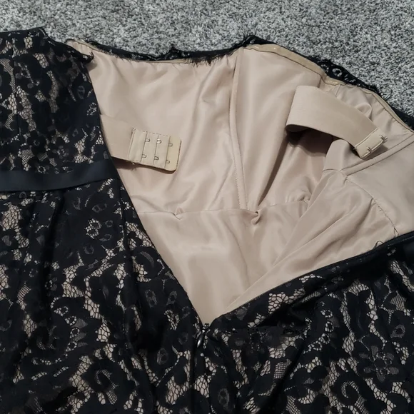 Neimans/Target Lace Strapless Dress - Picture 9 of 16